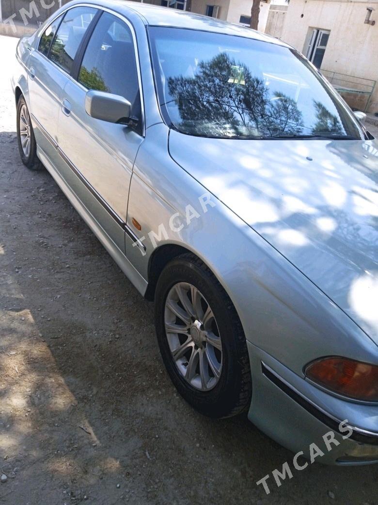 BMW E39 1998 - 87 000 TMT - Balkanabat - img 4