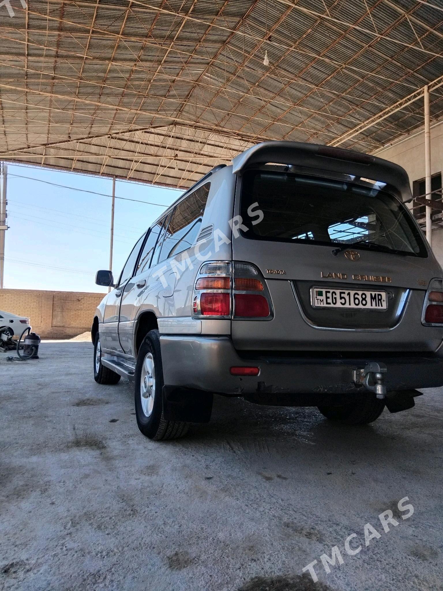 Toyota Land Cruiser 2000 - 240 000 TMT - Мары - img 4