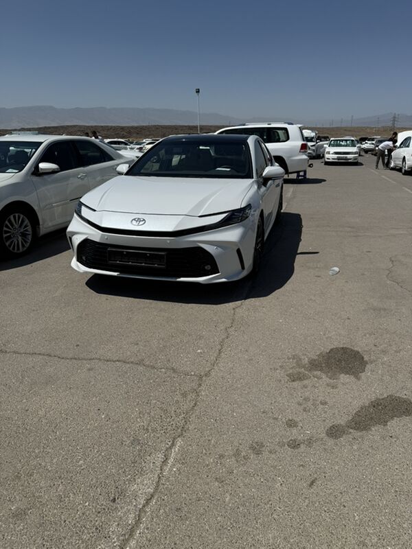 Toyota Camry 2025 - 625 000 TMT - Aşgabat - img 2
