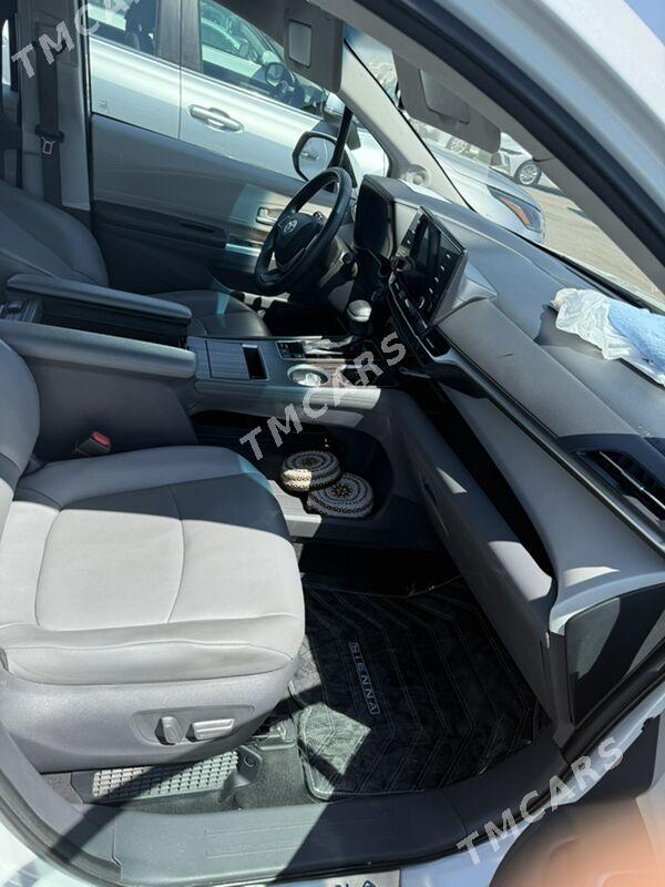 Toyota Sienna 2021 - 550 000 TMT - Ашхабад - img 8