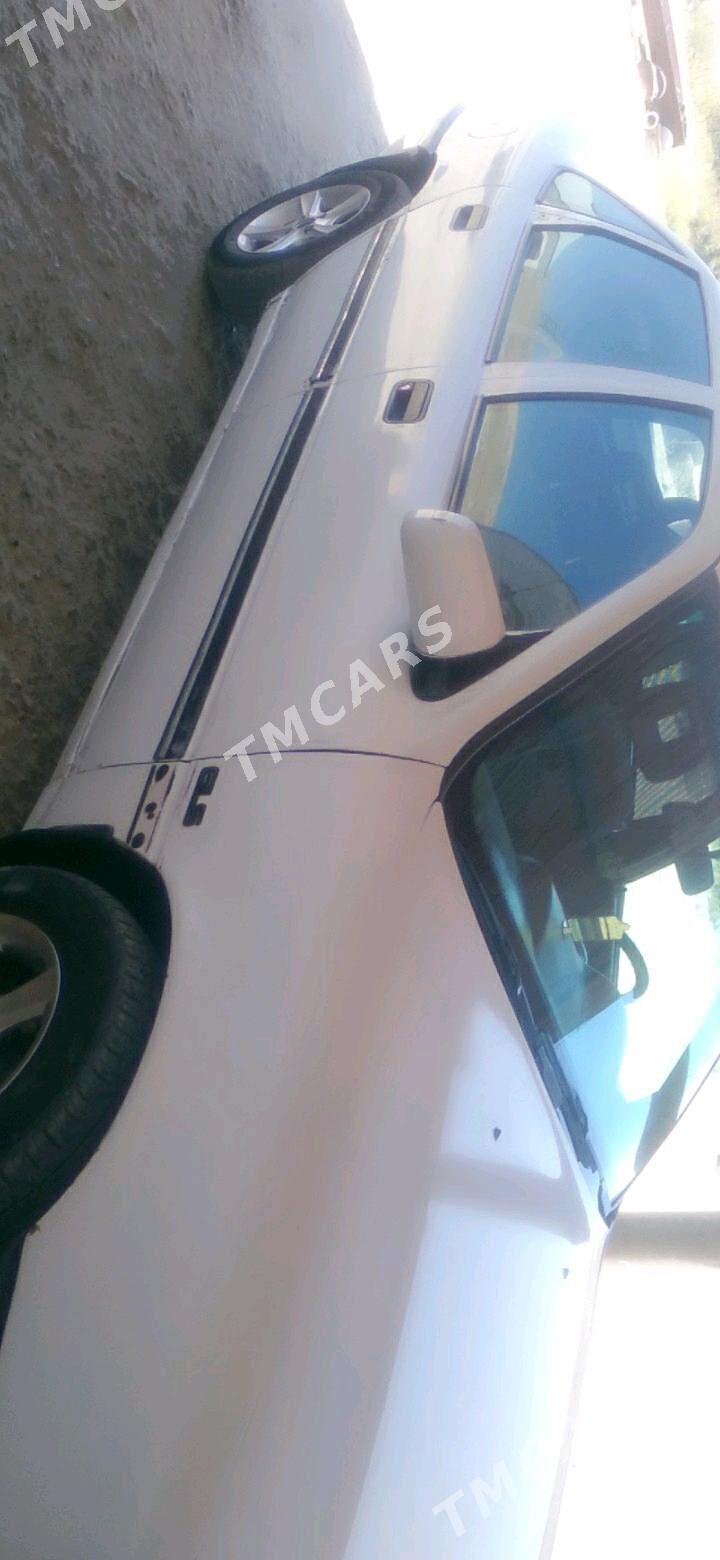 Opel Vectra 1994 - 28 000 TMT - Gyzylarbat - img 5