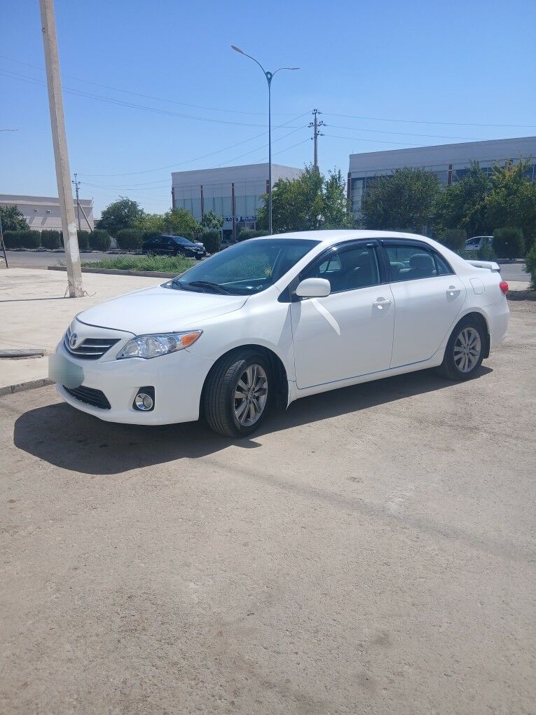 Toyota Corolla 2011 - 150 000 TMT - Дашогуз - img 4