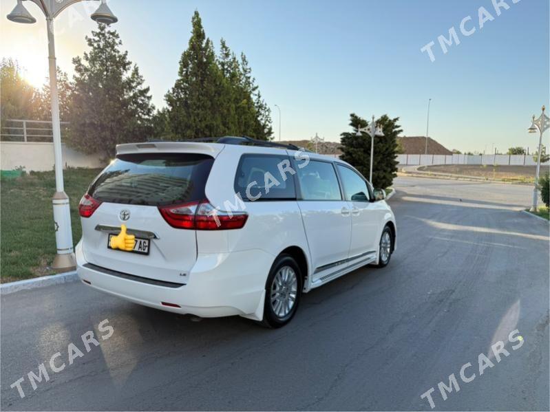 Toyota Sienna 2017 - 362 000 TMT - Ашхабад - img 2