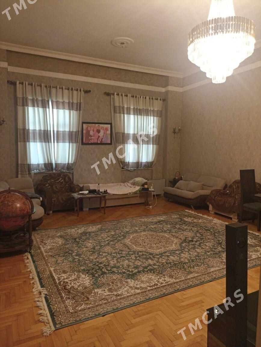 Podwoyskiy Elitka 4 komnat - ул. Подвойского (Битарап Туркменистан шаёлы) - img 3
