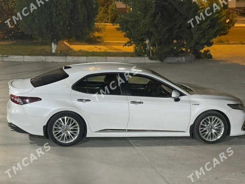 Toyota Camry Hybrid 2019 - 270 000 TMT - Aşgabat - img 2
