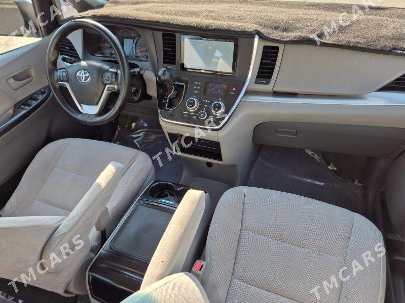 Toyota Sienna 2017 - 357 000 TMT - Ашхабад - img 5