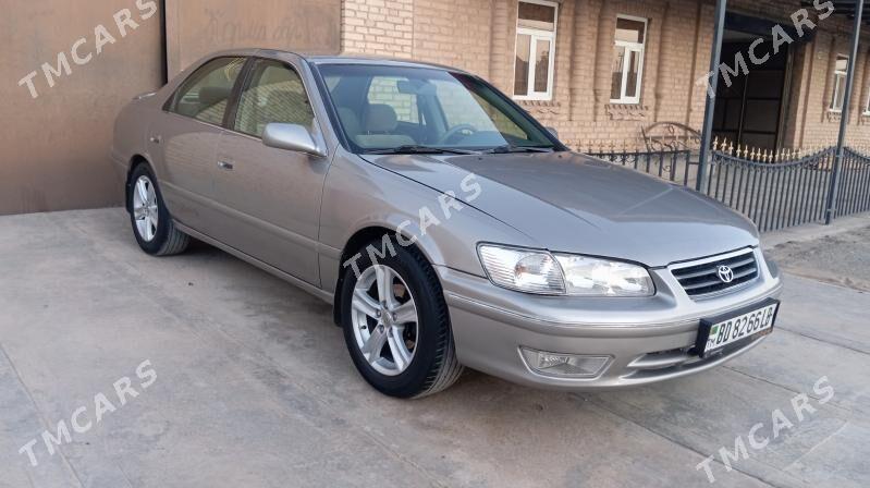 Toyota Camry 2000 - 135 000 TMT - Фарап - img 2