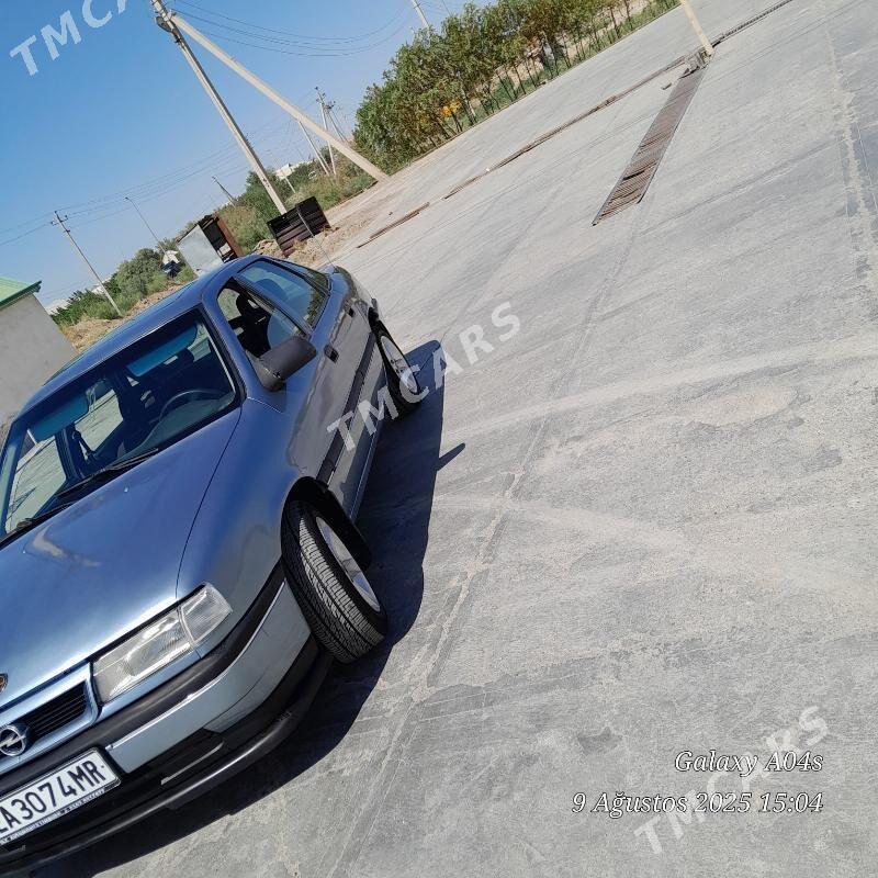Opel Vectra 1992 - 27 000 TMT - Мары - img 4