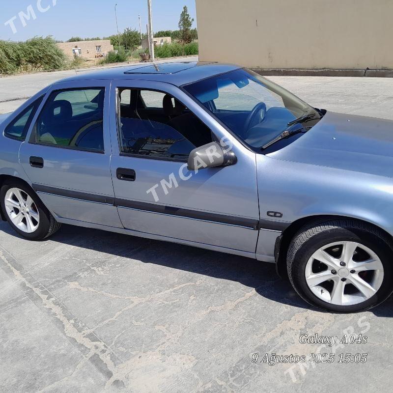 Opel Vectra 1992 - 27 000 TMT - Мары - img 2