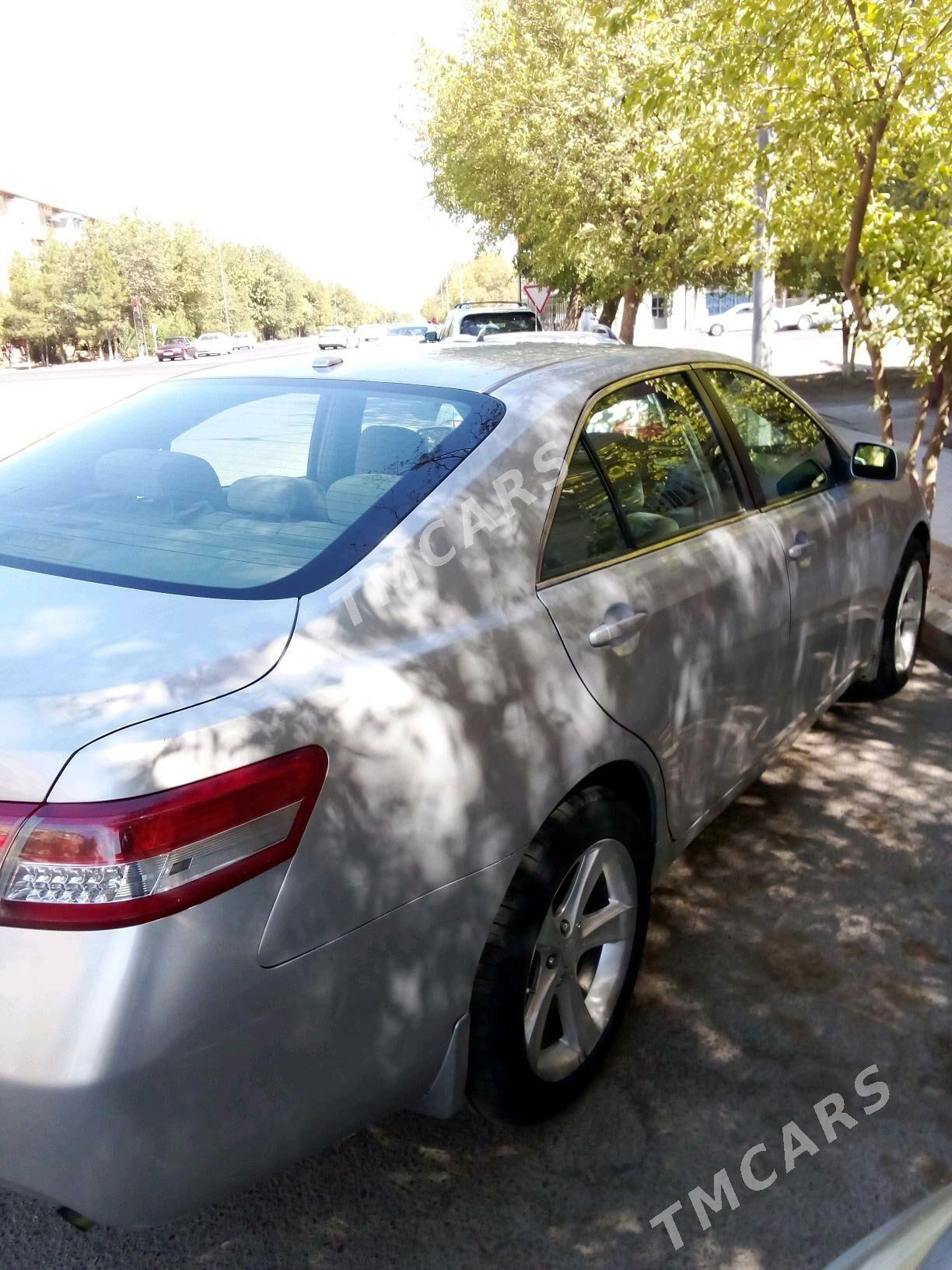 Toyota Camry 2011 - 180 000 TMT - Мары - img 4