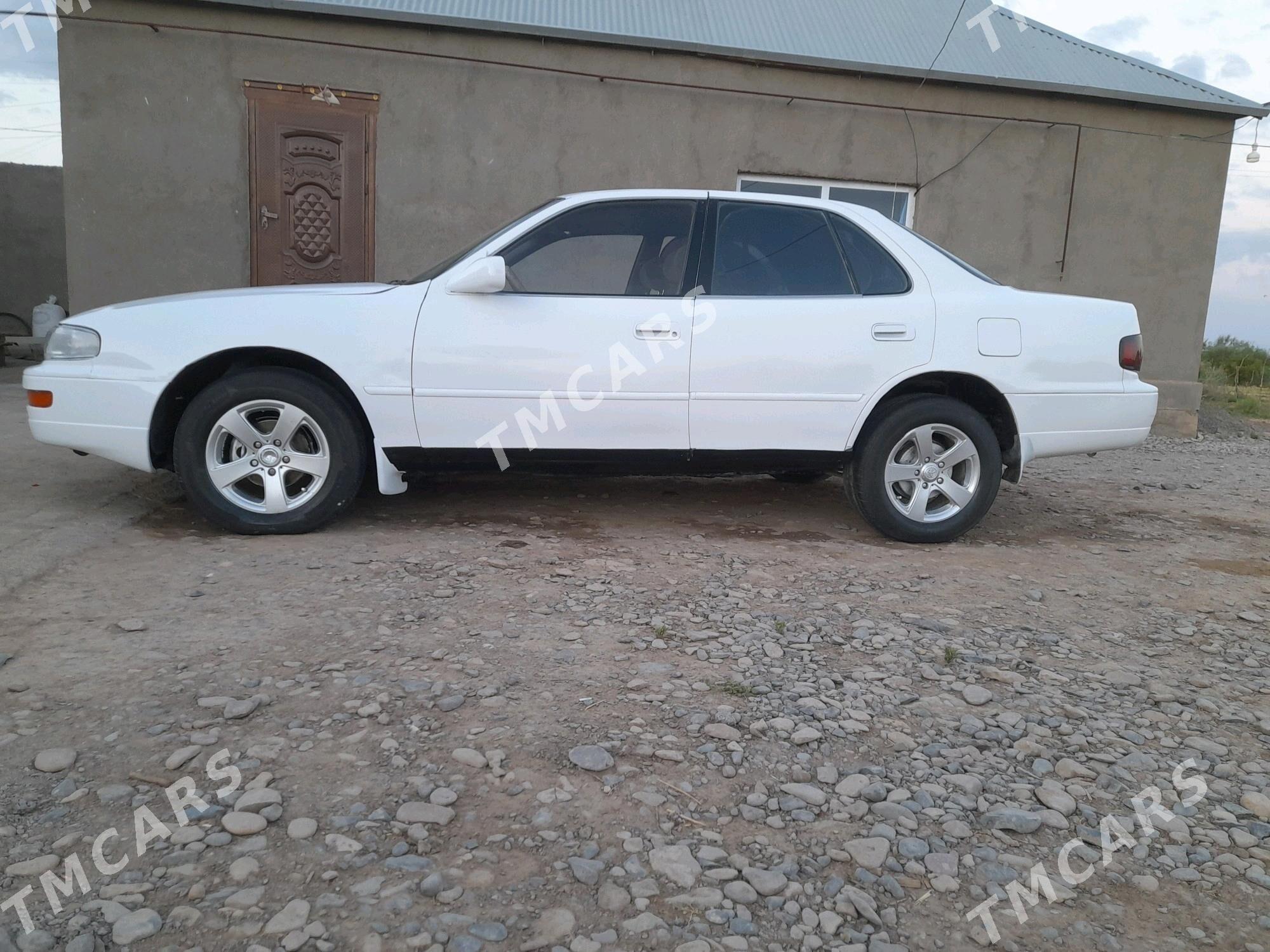 Toyota Camry 1996 - 85 000 TMT - Babadaýhan - img 3
