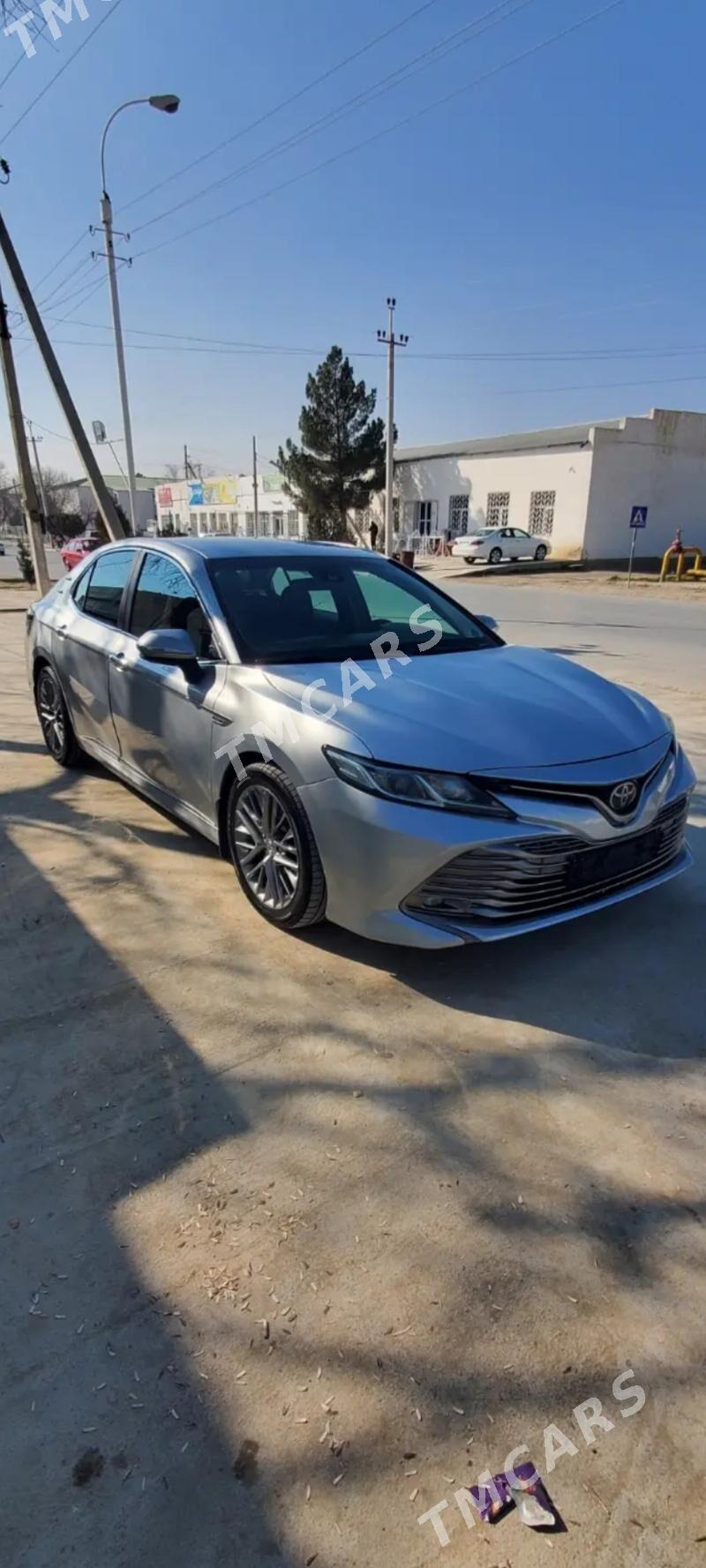 Toyota Camry 2018 - 265 000 TMT - Tejen - img 8