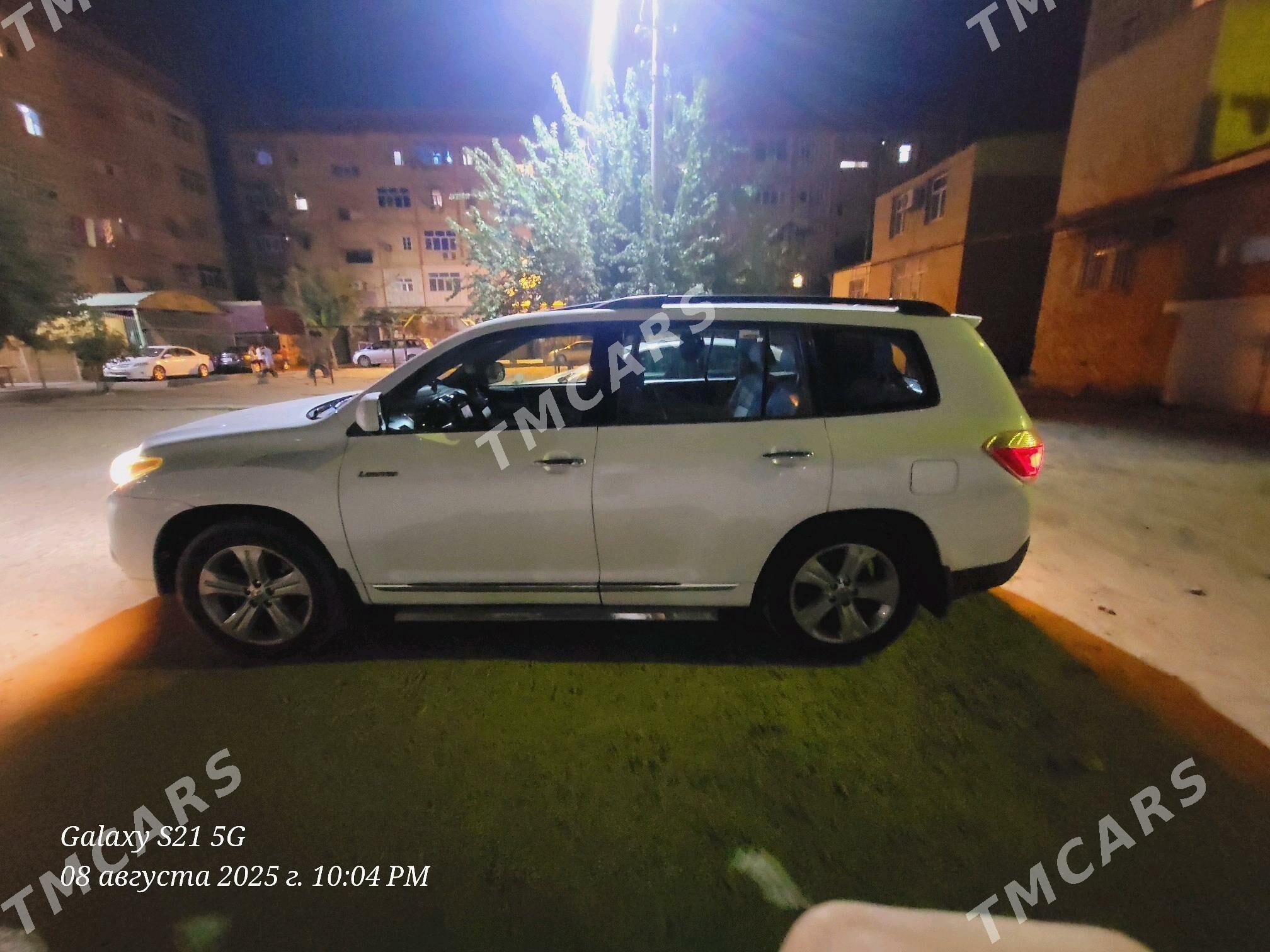 Toyota Highlander 2012 - 320 000 TMT - Mary - img 8