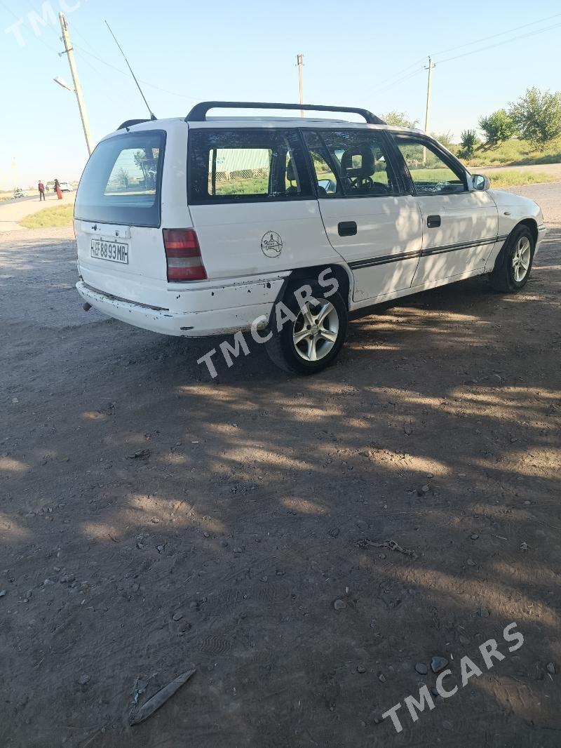 Opel Astra 1993 - 35 000 TMT - Baýramaly - img 4