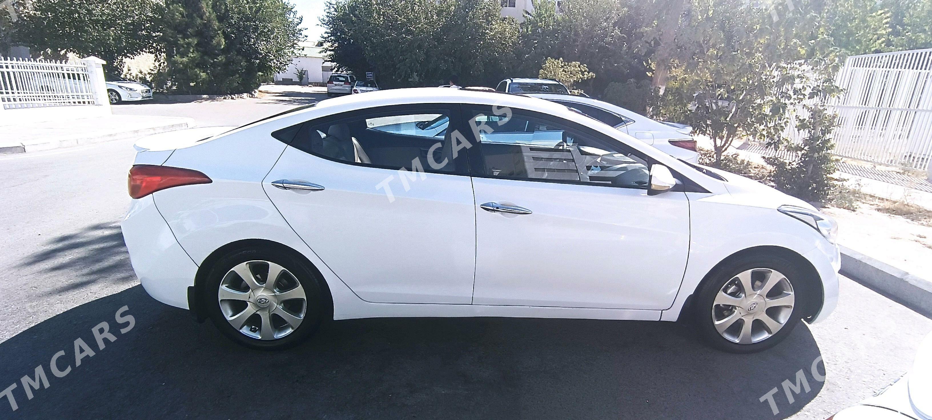 Hyundai Elantra 2011 - 165 000 TMT - Ашхабад - img 2