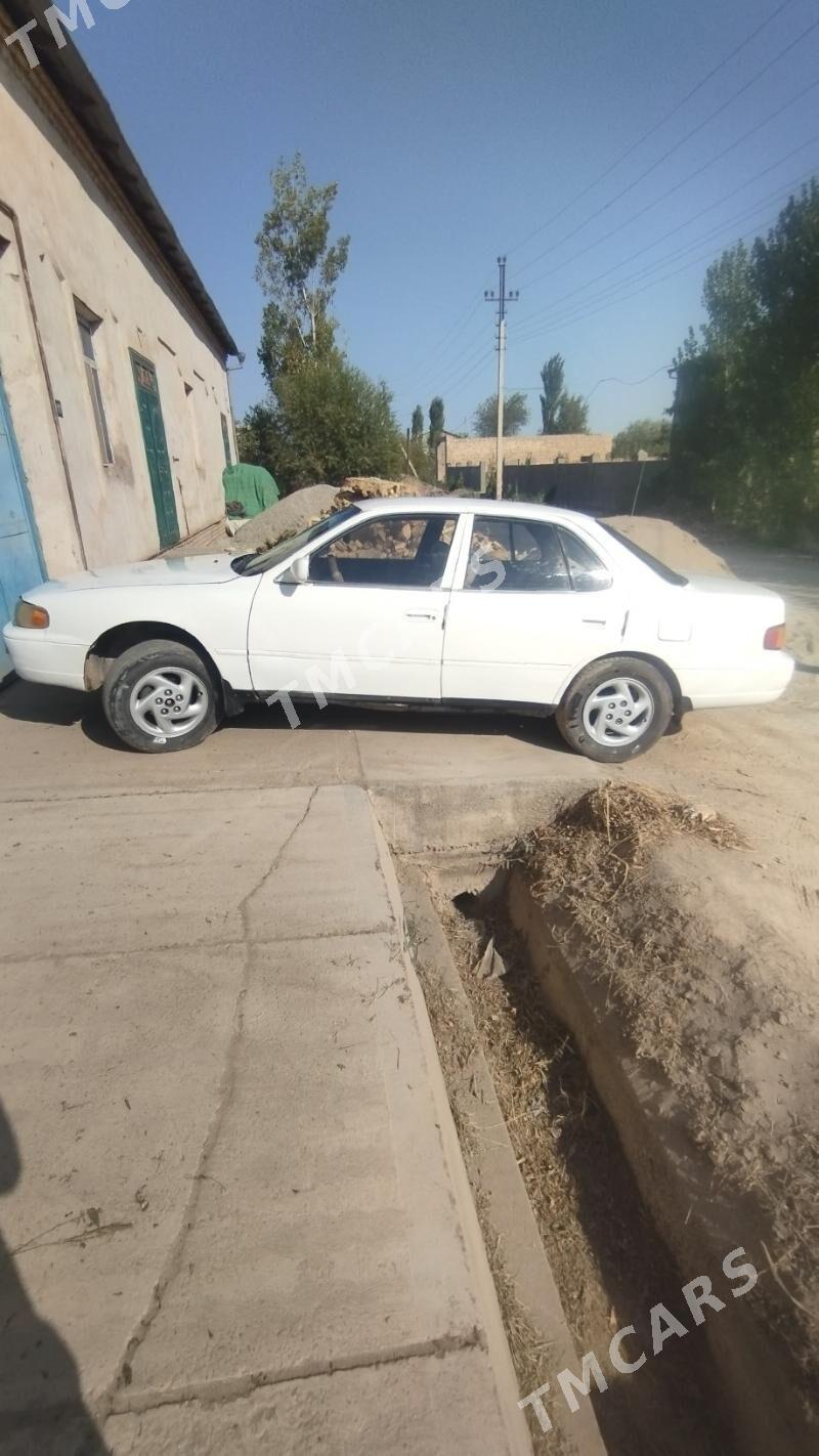 Toyota Camry 1992 - 60 000 TMT - Гурбансолтан Едже - img 2