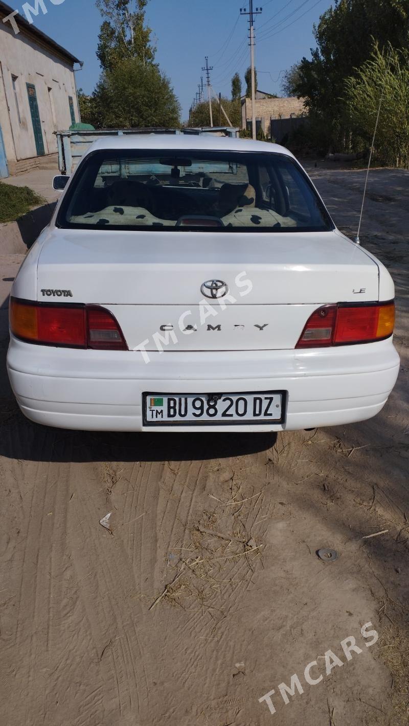 Toyota Camry 1992 - 60 000 TMT - Гурбансолтан Едже - img 8