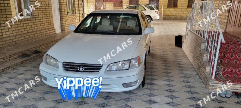 Toyota Camry 2000 - 140 000 TMT - Seýdi - img 2