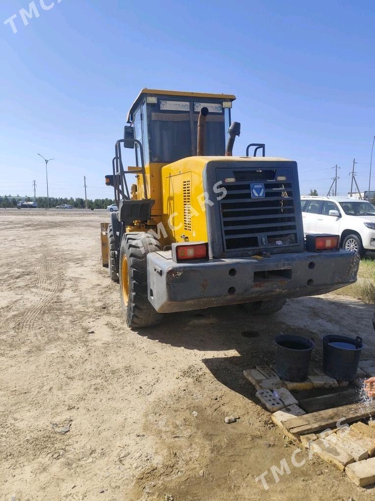 XCMG LW300F 2015 - 350 000 TMT - Мары - img 4