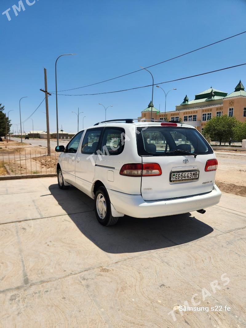 Toyota Sienna 2003 - 160 000 TMT - Огуз хан - img 3