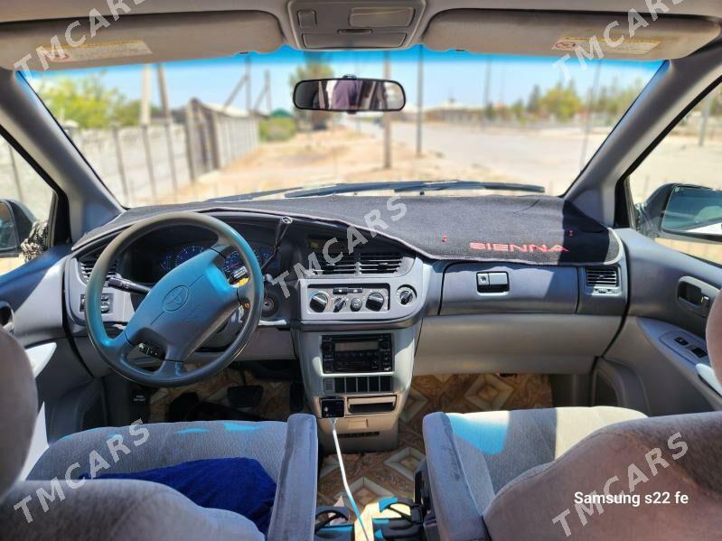 Toyota Sienna 2003 - 160 000 TMT - Огуз хан - img 6
