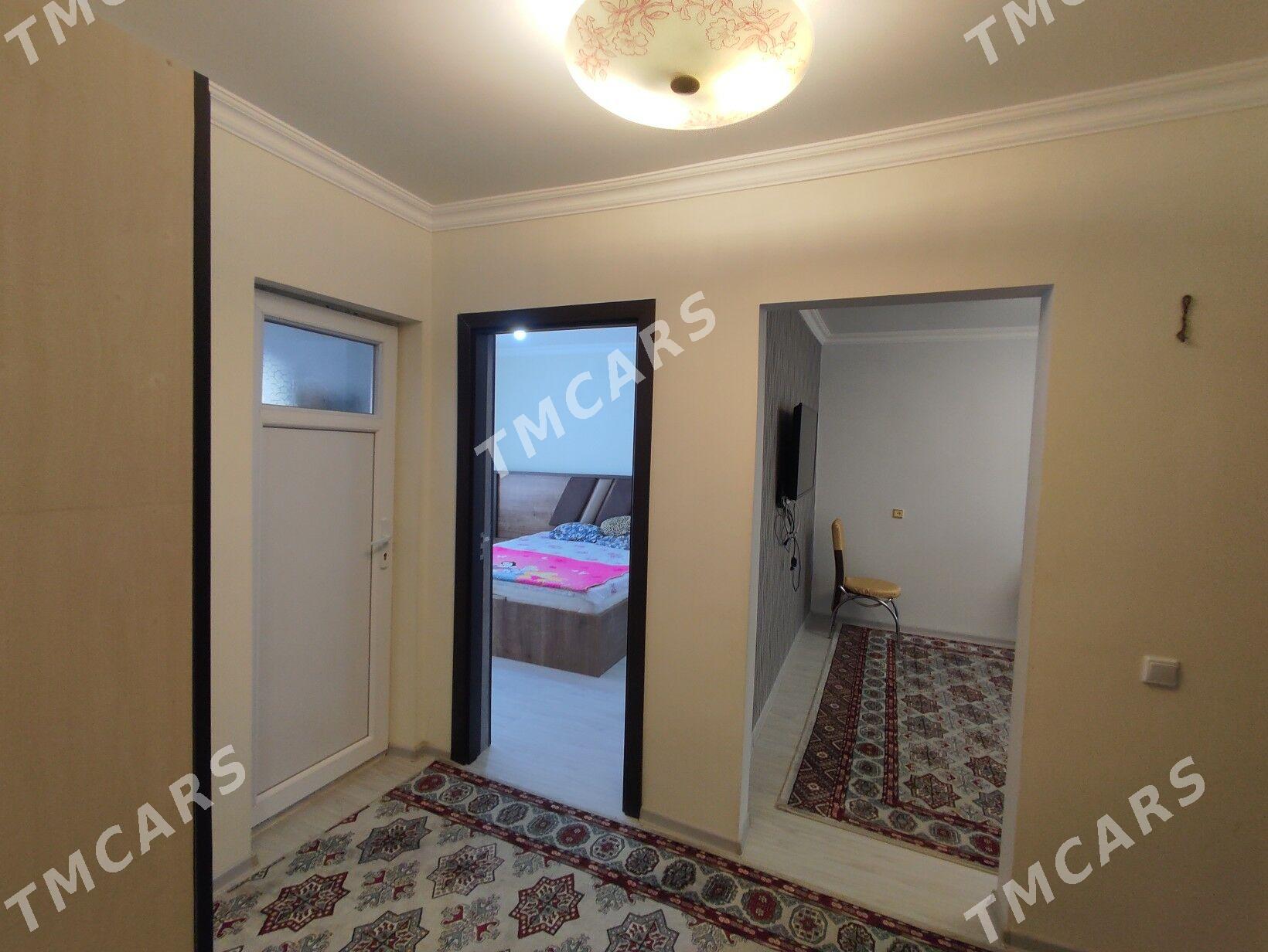 Срочно продается квартира - Türkmenbaşy - img 4