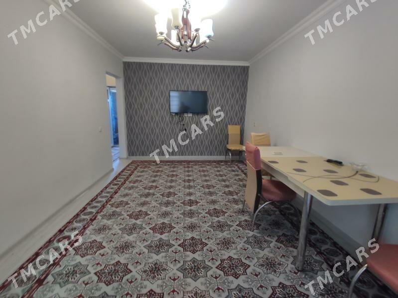 Срочно продается квартира - Türkmenbaşy - img 2