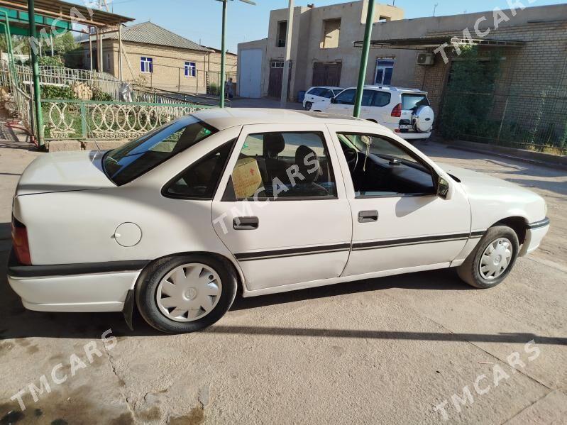 Opel Vectra 1992 - 32 000 TMT - Дашогуз - img 2