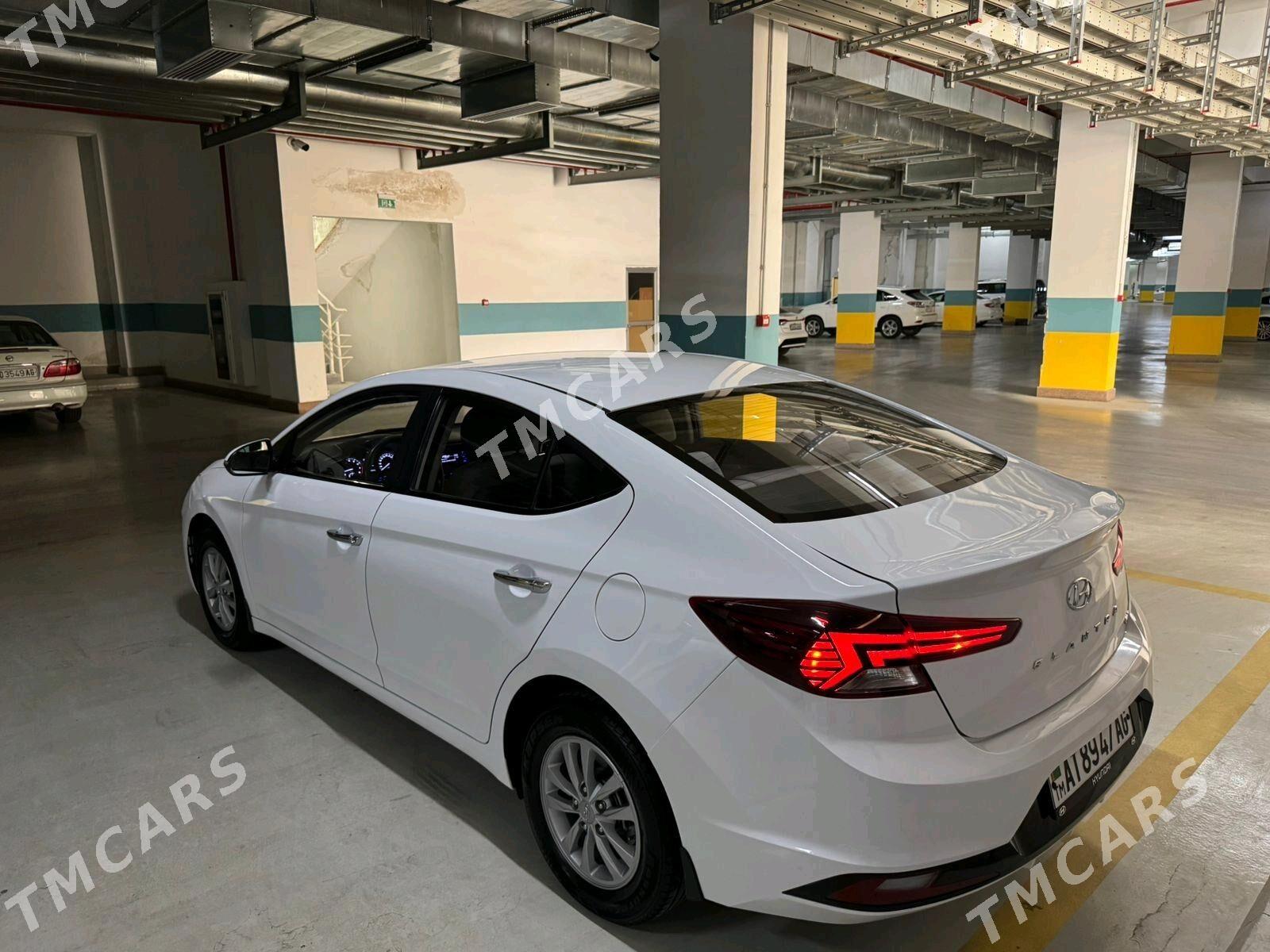 Hyundai Elantra 2020 - 225 000 TMT - Aşgabat - img 4