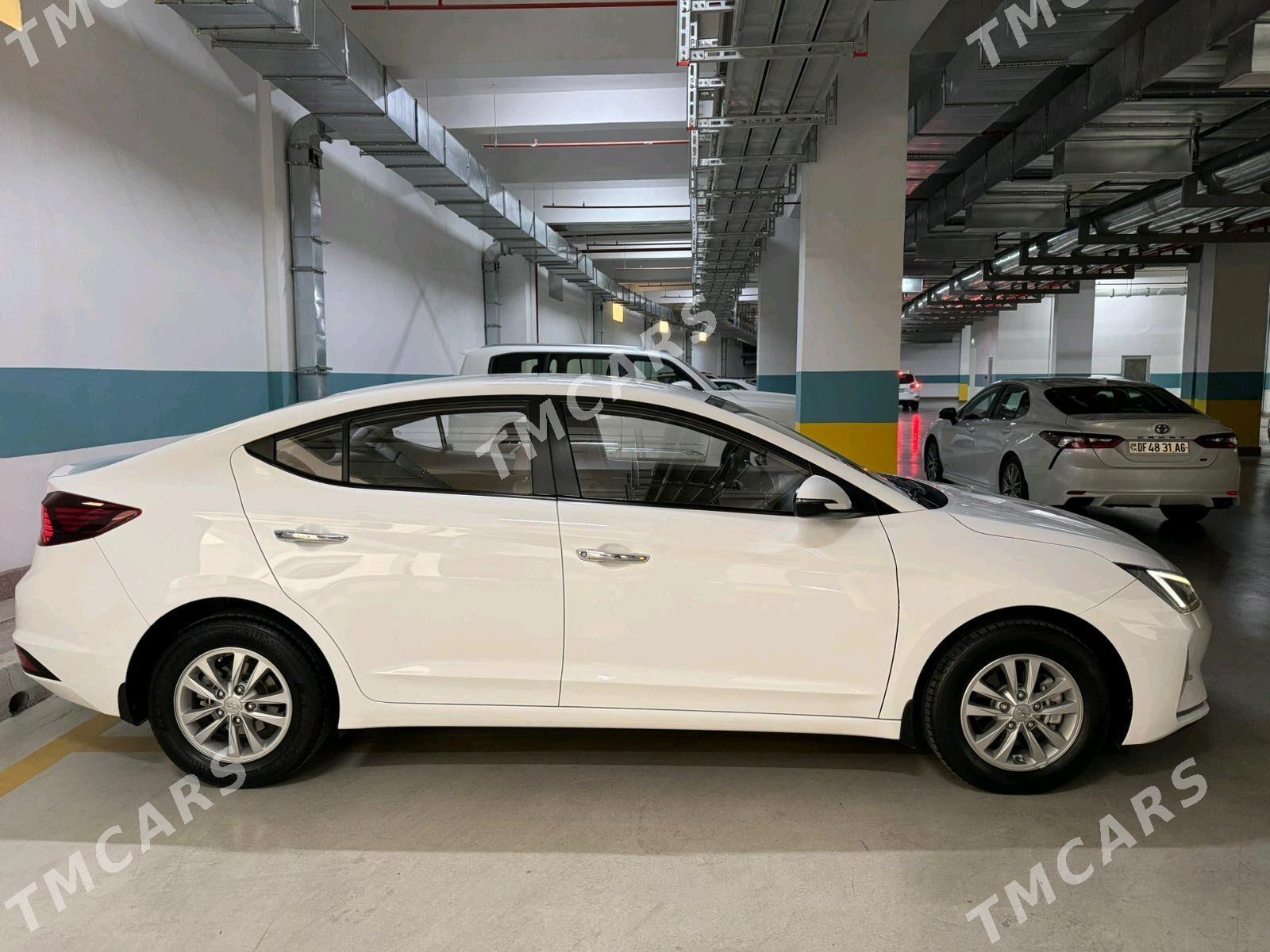 Hyundai Elantra 2020 - 225 000 TMT - Aşgabat - img 8