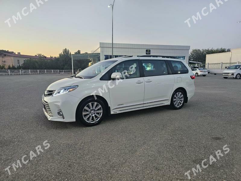 Toyota Sienna 2017 - 450 000 TMT - Ашхабад - img 6
