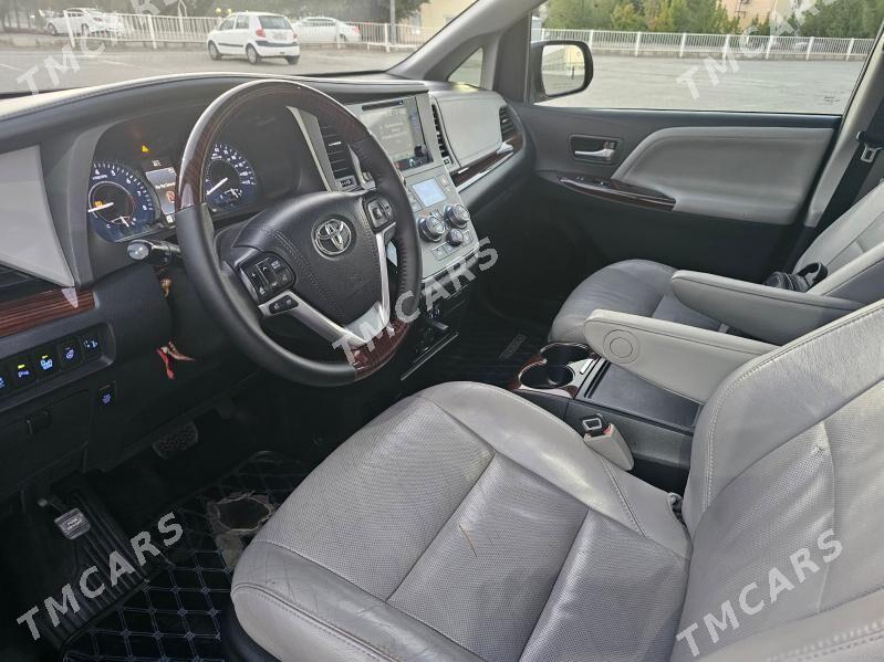 Toyota Sienna 2017 - 450 000 TMT - Ашхабад - img 10