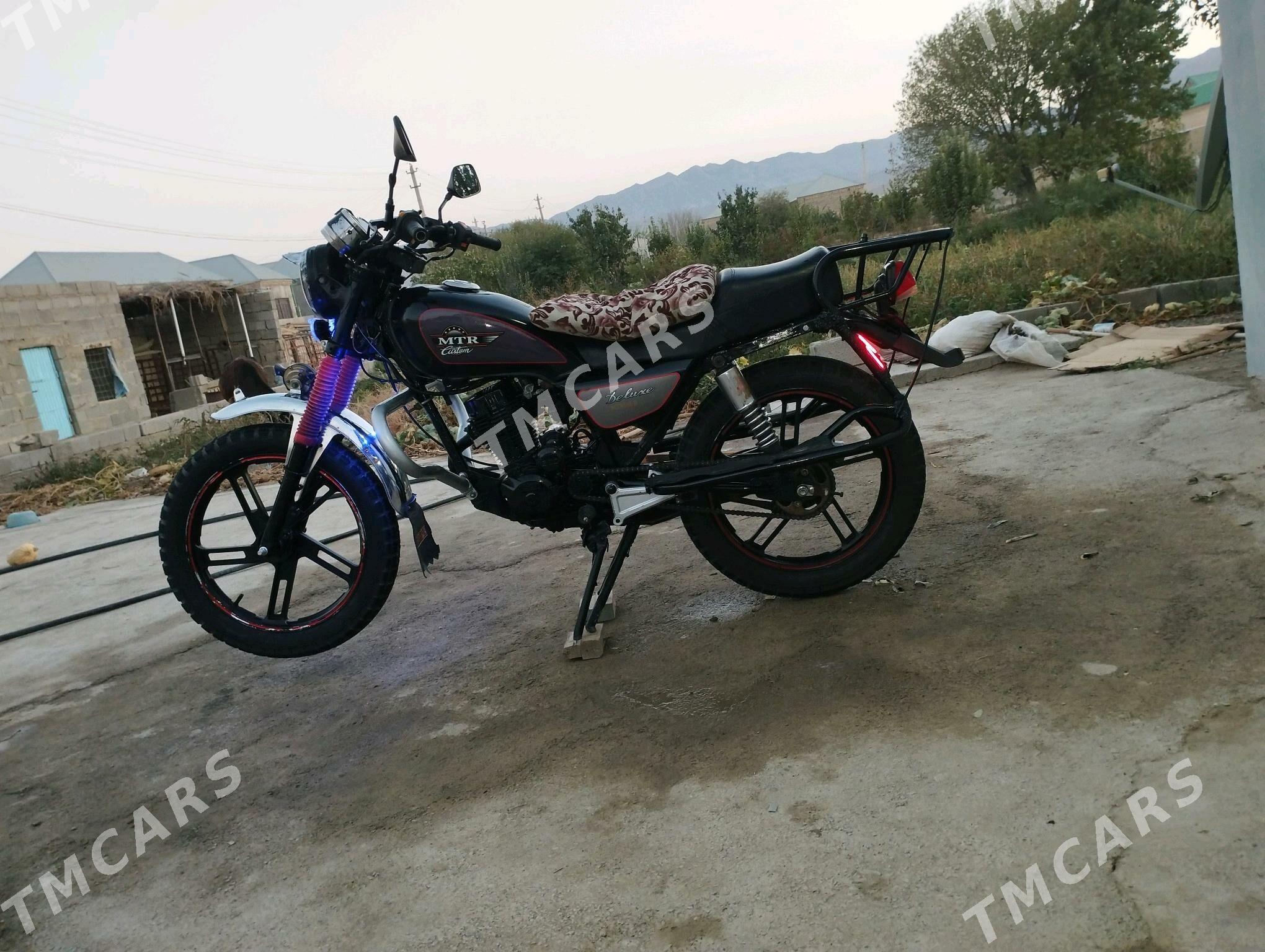 Fekon FK200-14G 2015 - 12 000 TMT - Bäherden - img 3