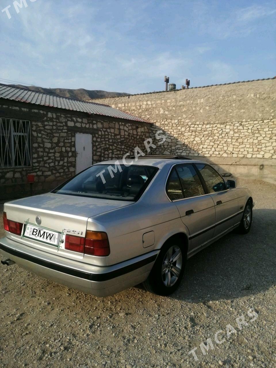 BMW 525 1992 - 45 000 TMT - Balkanabat - img 4