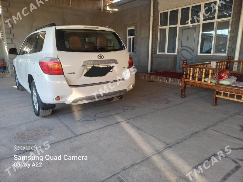 Toyota Highlander 2010 - 265 000 TMT - Векильбазар - img 7