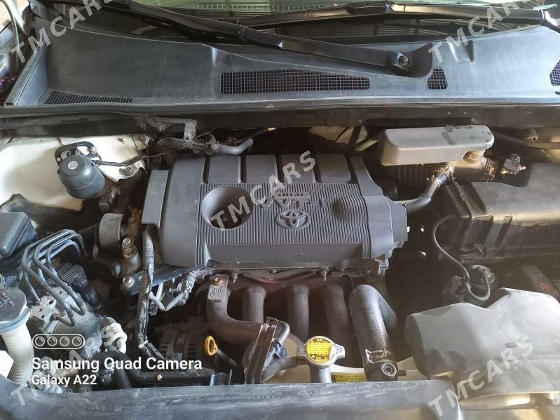 Toyota Highlander 2010 - 265 000 TMT - Векильбазар - img 3