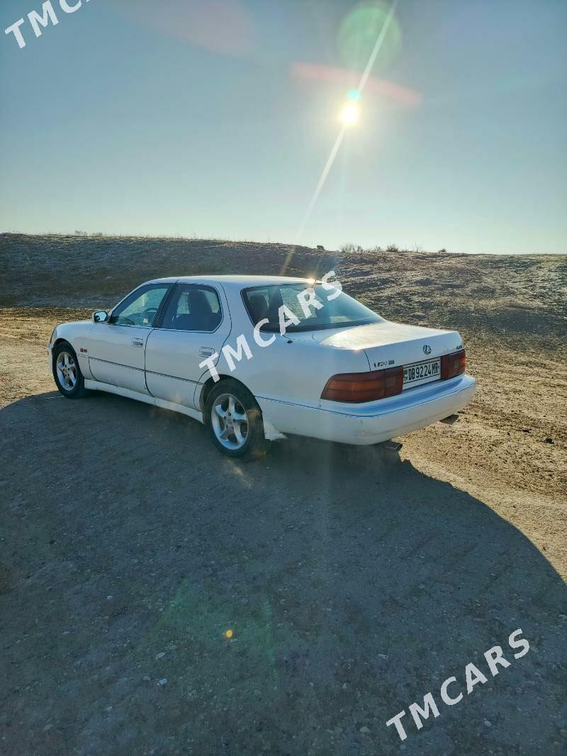 Lexus ES 1992 - 60 000 TMT - Ýolöten - img 3