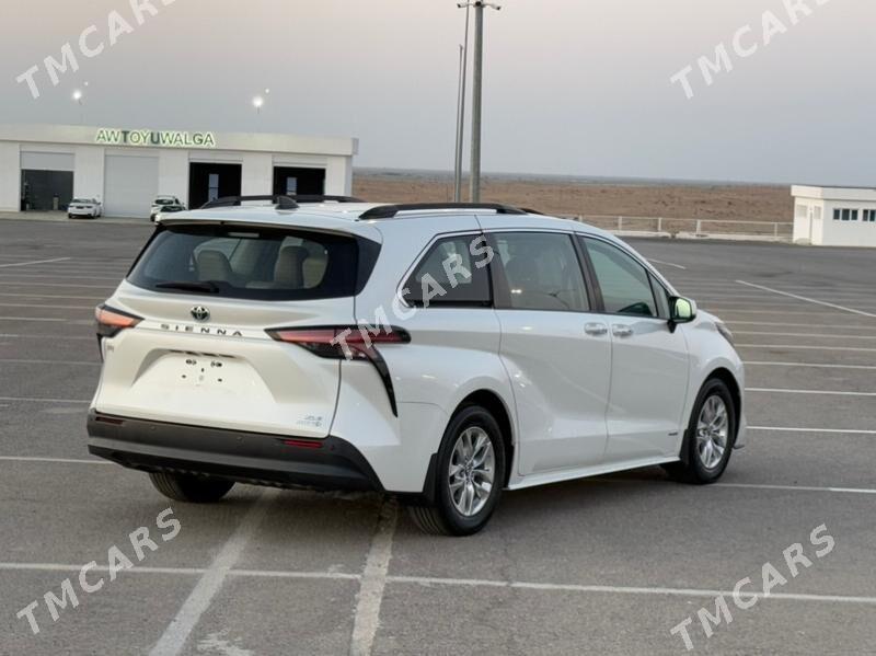 Toyota Sienna 2021 - 555 000 TMT - Ашхабад - img 3