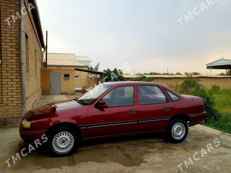 Opel Vectra 1993 - 30 000 TMT - Mary - img 4