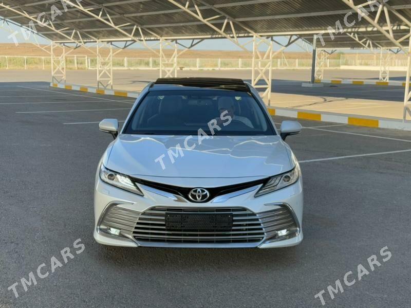 Toyota Camry 2022 - 635 000 TMT - Ашхабад - img 4