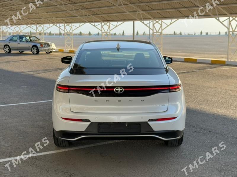 Toyota Crown 2023 - 599 000 TMT - Ашхабад - img 5
