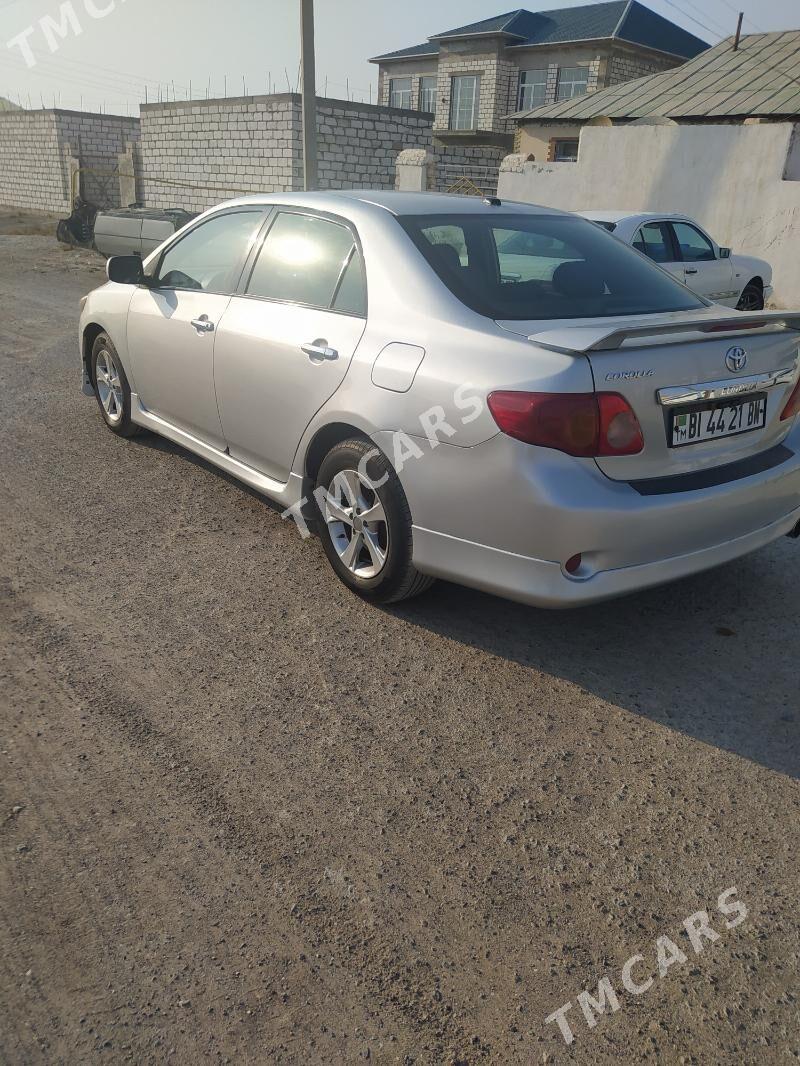 Toyota Corolla 2010 - 150 000 TMT - Туркменбаши - img 2