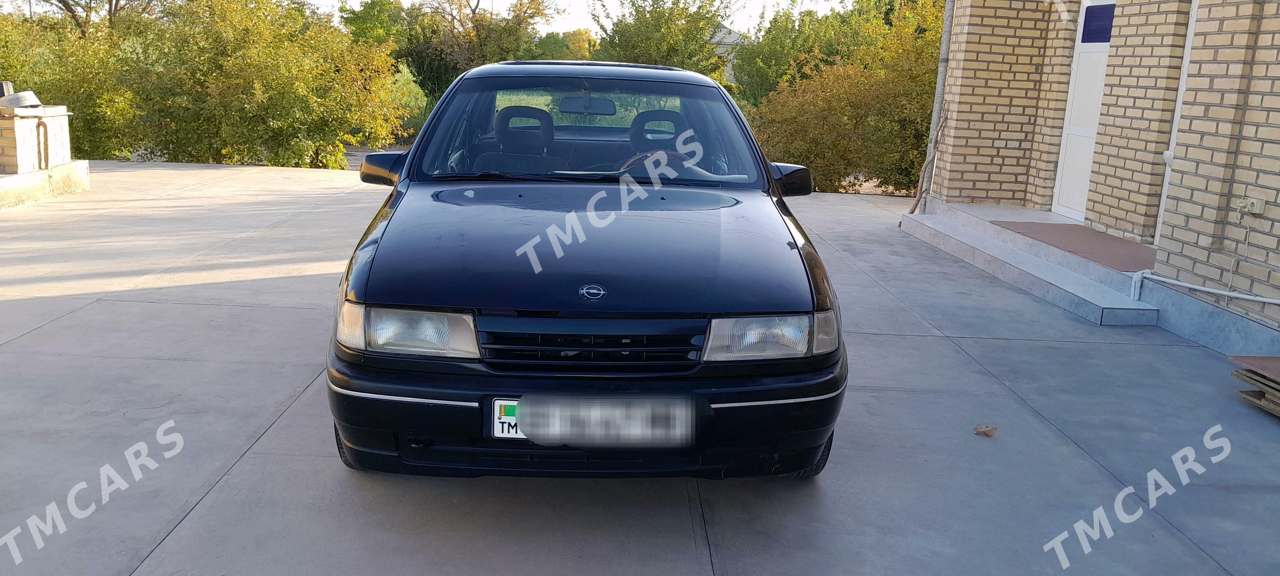 Opel Vectra 1993 - 30 000 TMT - Mary - img 2
