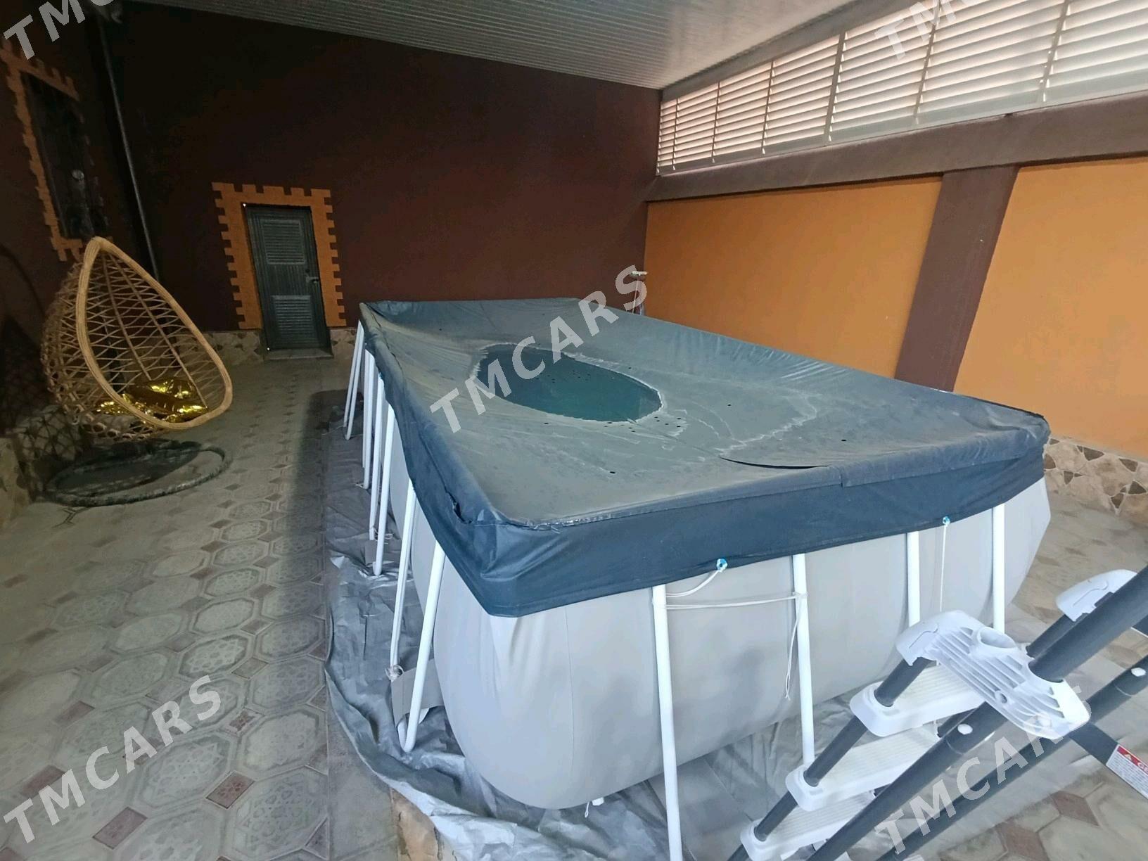 Satlyk Basseyn INTEX - Mary - img 2