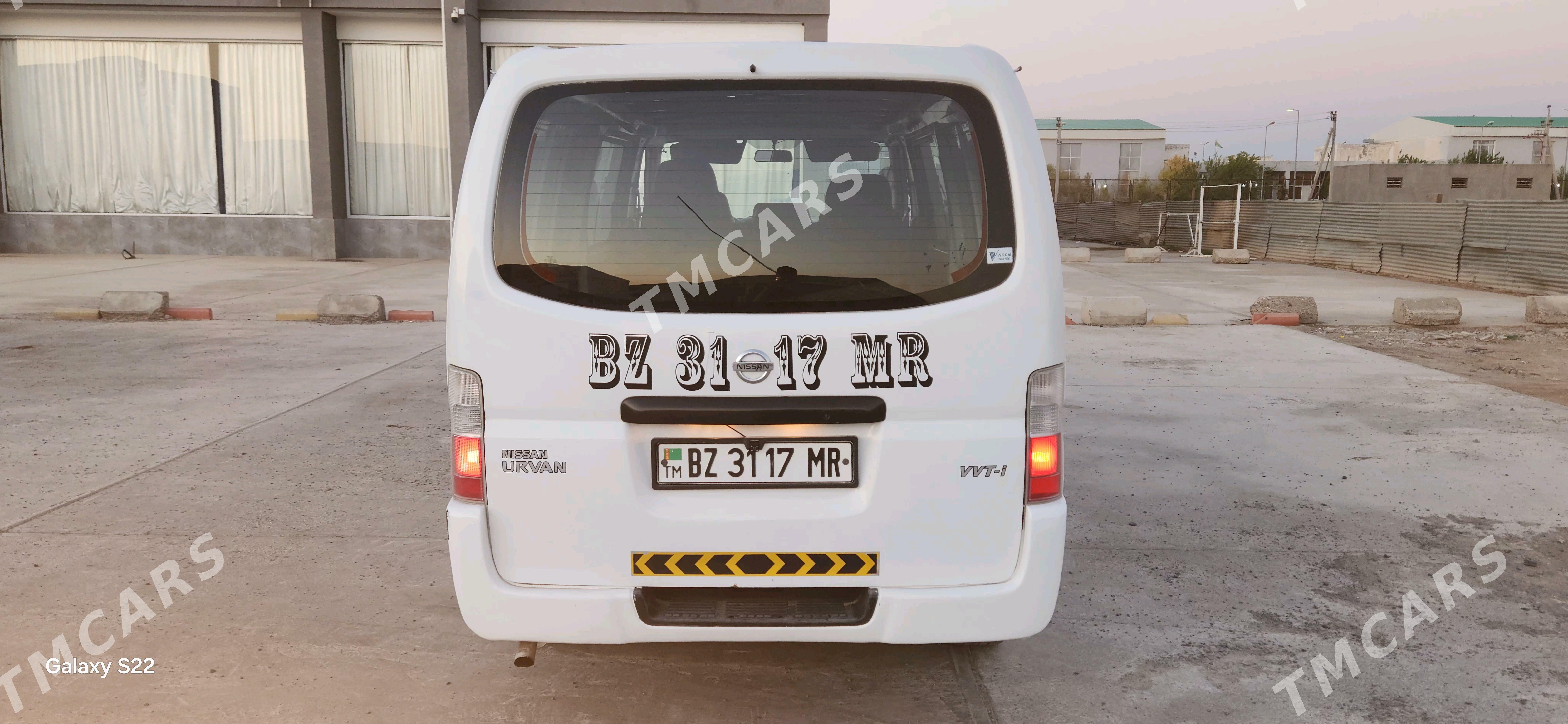 Nissan Urvan 2010 - 170 000 TMT - Байрамали - img 6