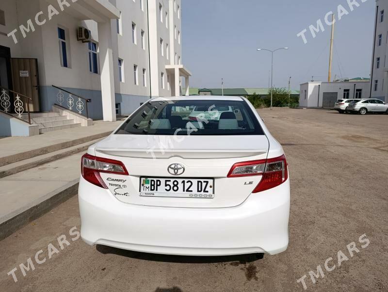 Toyota Camry 2013 - 222 000 TMT - Дашогуз - img 2