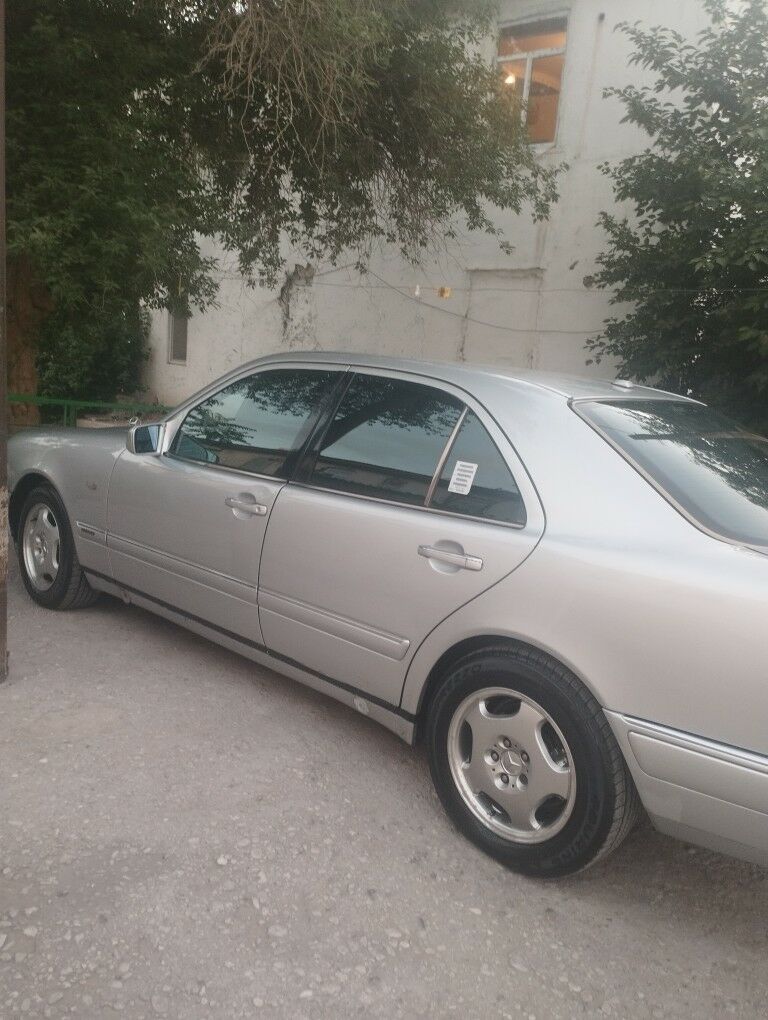 Mercedes-Benz E320 1997 - 80 000 TMT - Балканабат - img 4