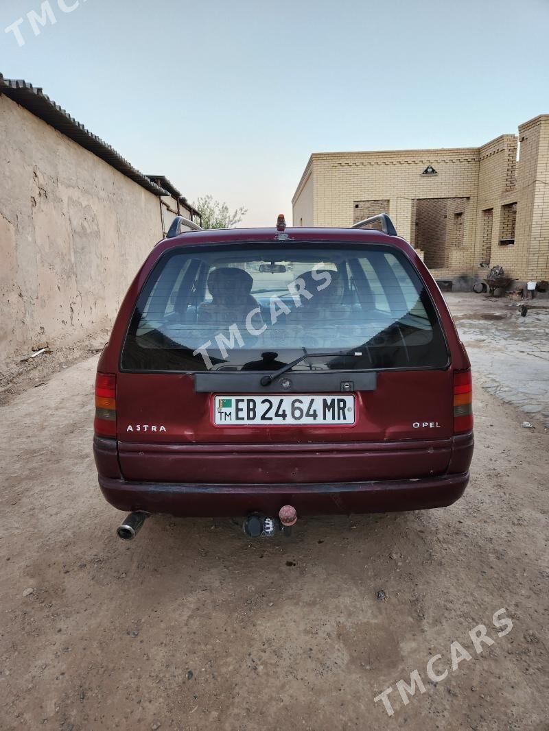 Opel Astra 1992 - 30 000 TMT - Sakarçäge - img 5