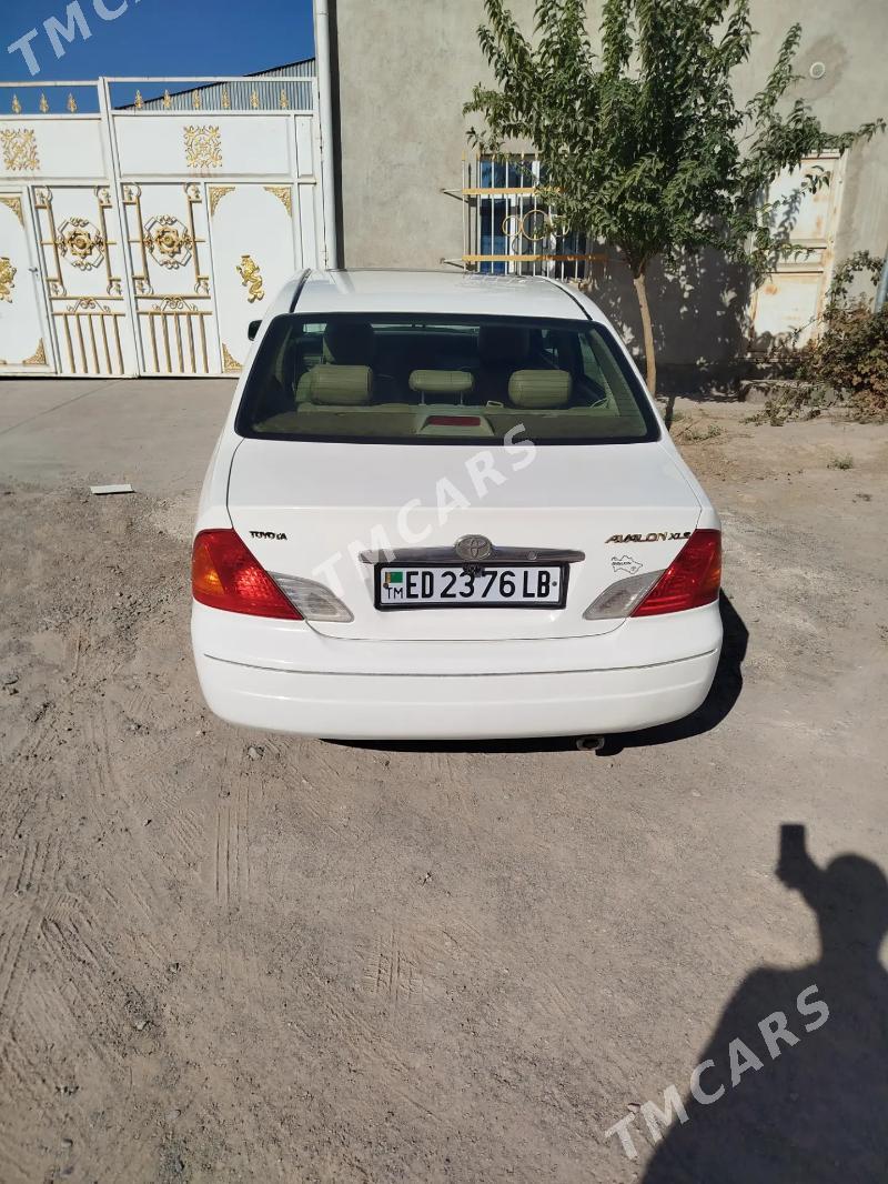 Toyota Avalon 2001 - 200 000 TMT - Magdanly - img 4