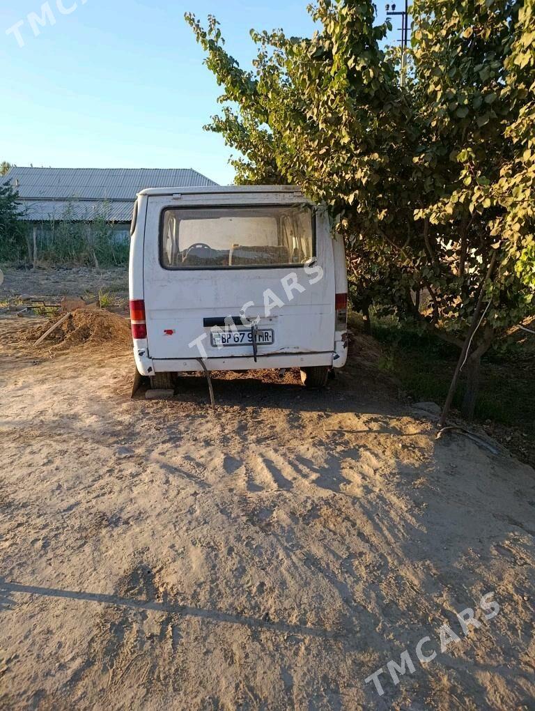 Ford Transit Connect 2009 - 15 000 TMT - Murgap - img 2